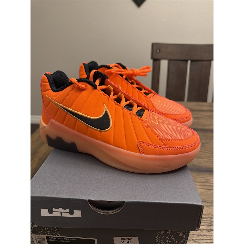 Nike LeBron Witness IX (GS) Orange/Black - Boys 5Y Basketball Shoes…Y8